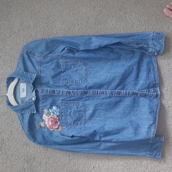 Women's New Look Denim Long Sleeves shirt Size US 8 or XS - Picture 9 of 12